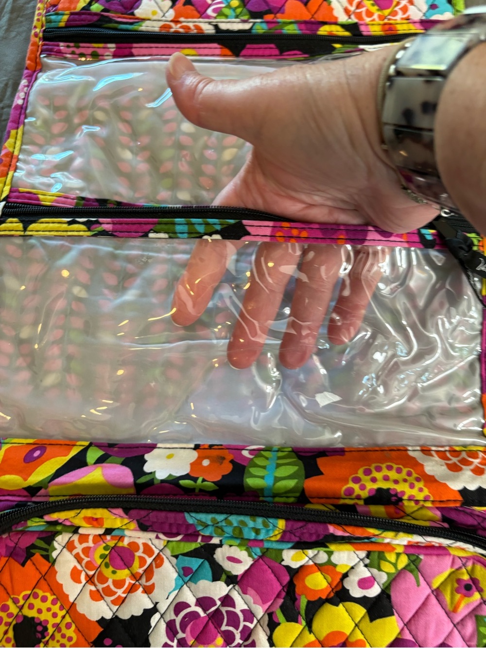Vera Bradley Ultimate Travel
Case in(Retired) Va Va Bloom. - Picture 7 of 12